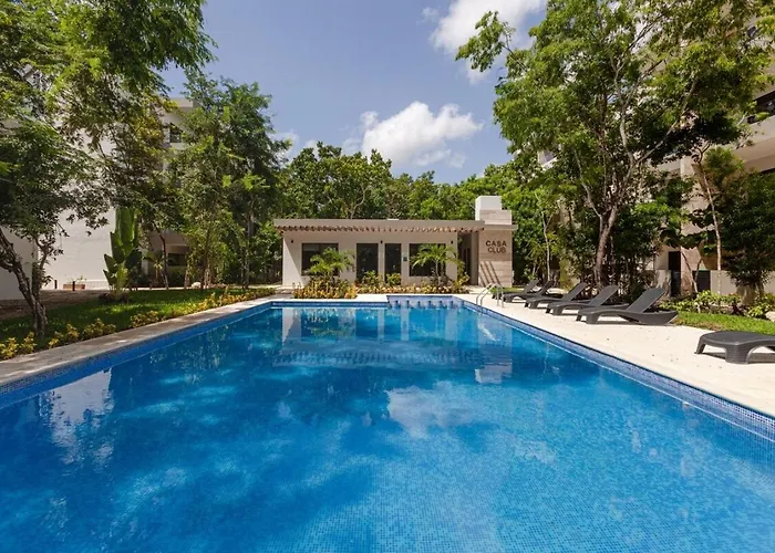 Family Retreat For 8 300 Mb 2 Gyms 6 Pools Holiday home