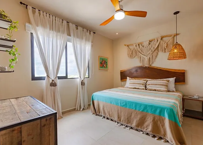 Family Retreat For 8 300 Mb 2 Gyms 6 Pools Holiday home Playa del Carmen
